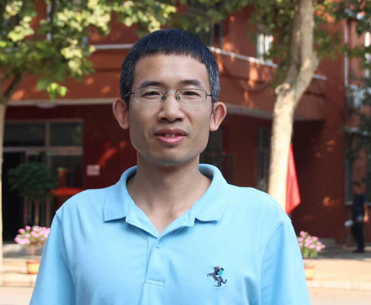 历史教师 卜鹏（教师资格证编号：2015